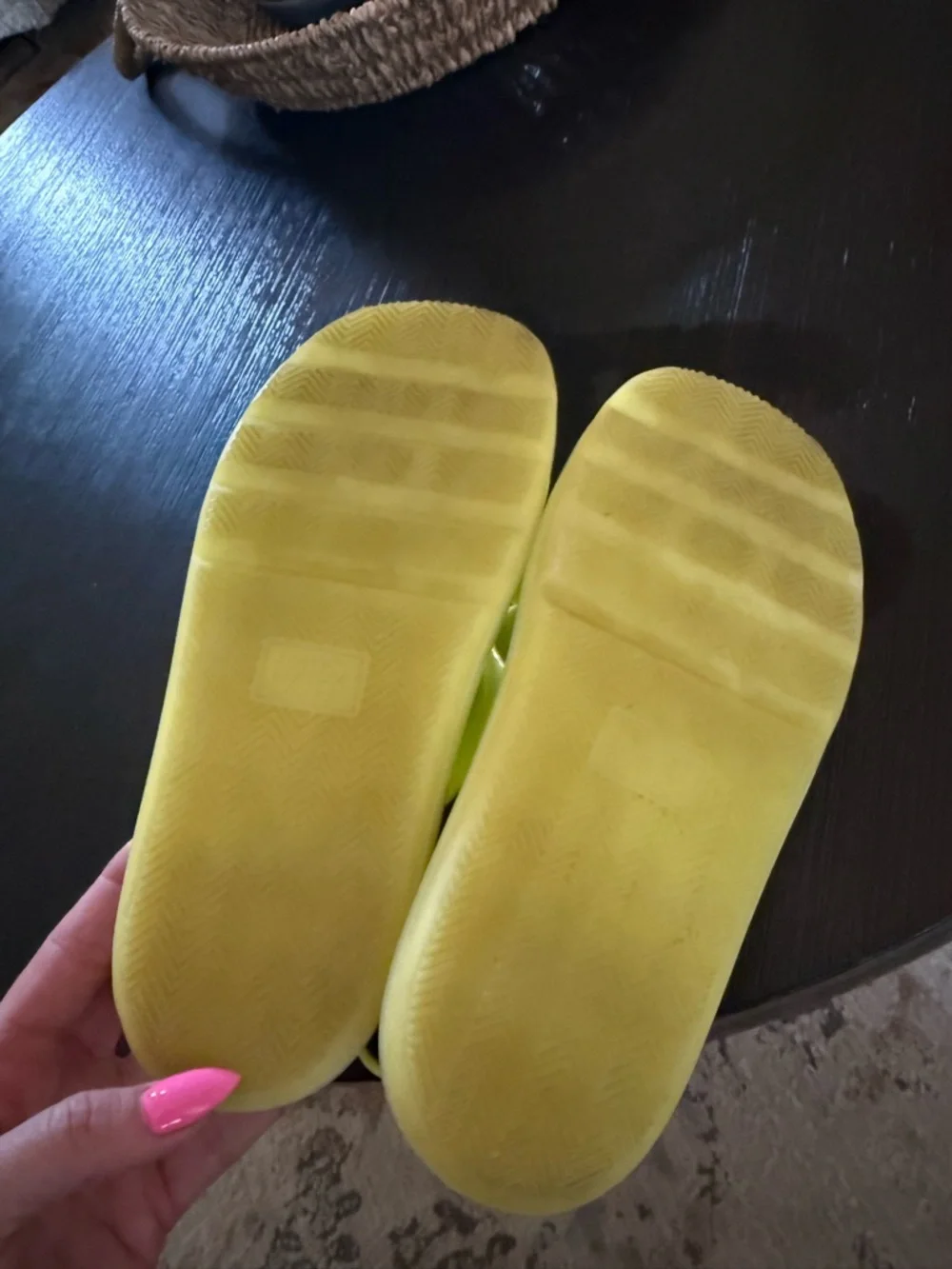 Tory Burch Neon Yellow Jelly Sandals Size 7 - Picture 5 of 7